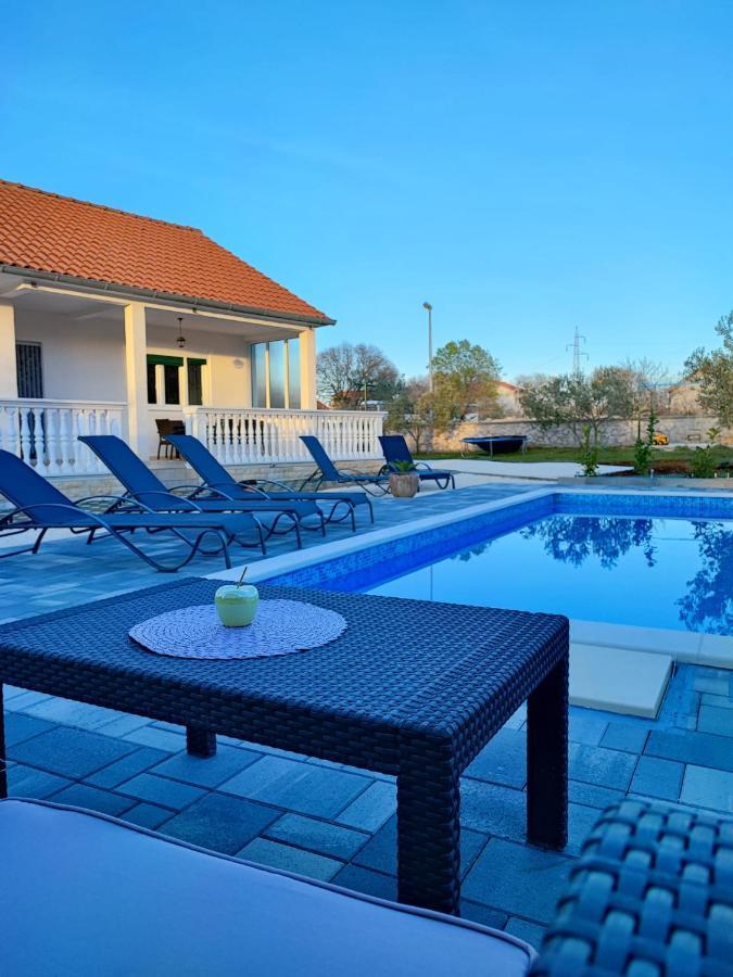 Willa Mediterranean Olive Waterfallskrka-Croatia Gulin Zewnętrze zdjęcie